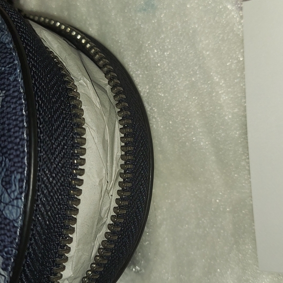 Leather...Coach Round Hybrid Carriage Print - Picture 9 of 9